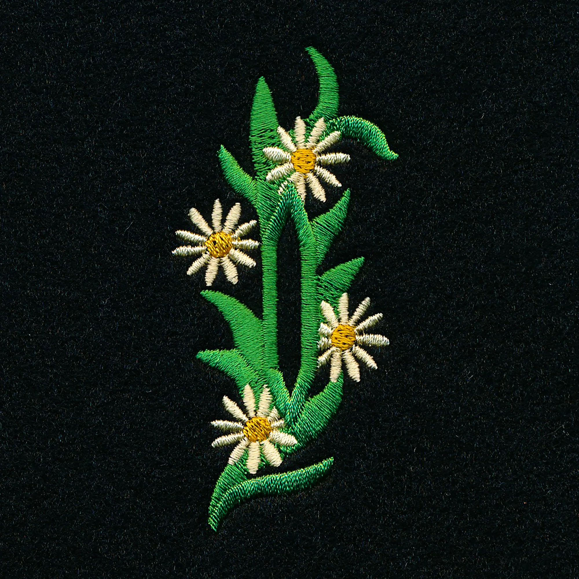 Cottage Garden Buttonhole - Daisy 1 - Image 4
