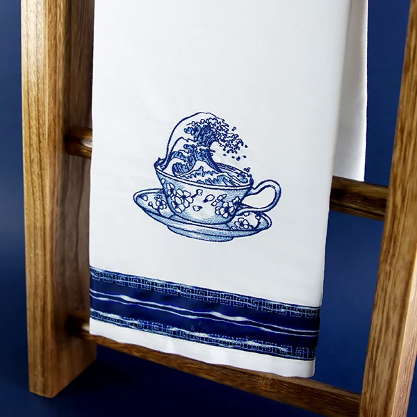 Delft Blue Stormy Waves Teacup - Image 8
