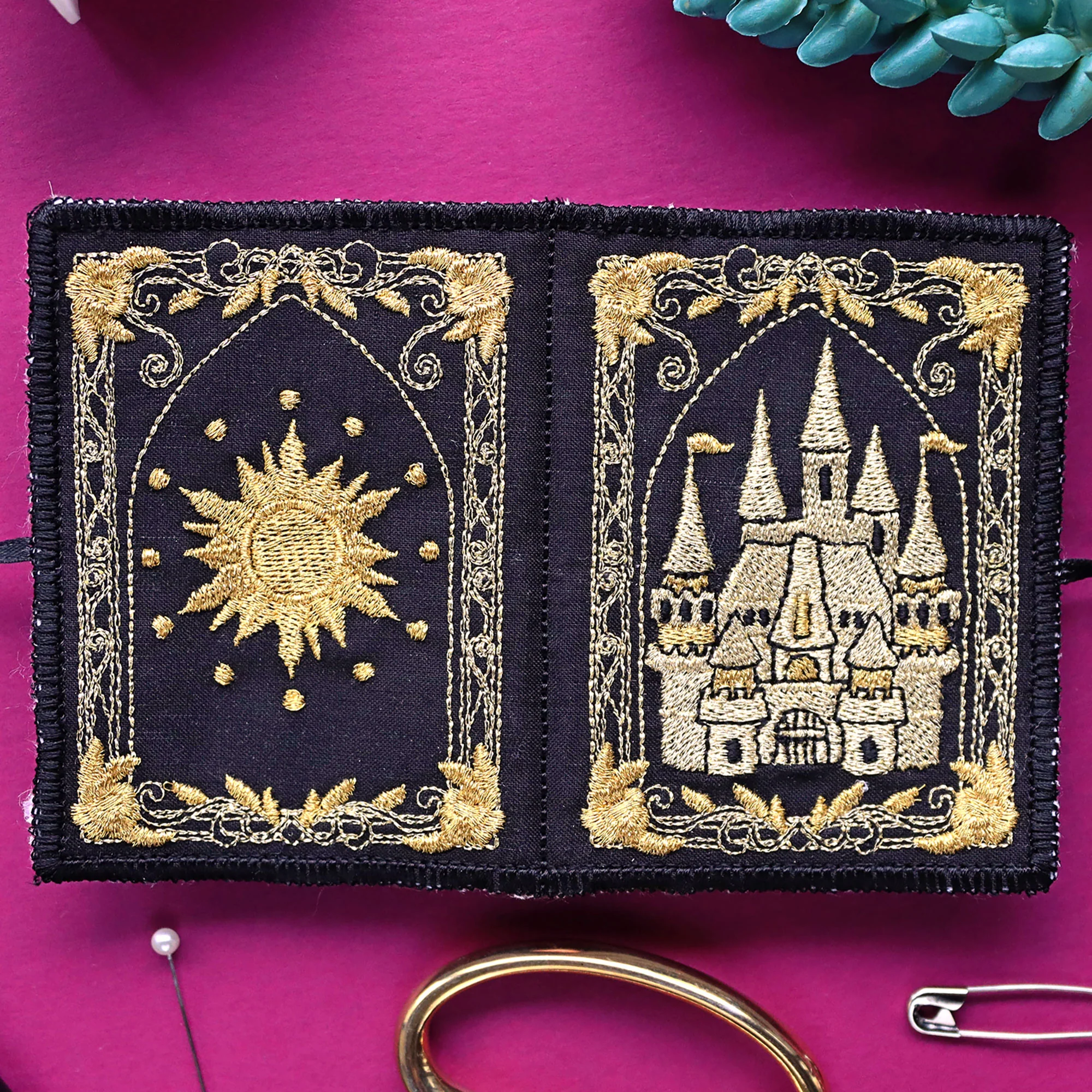 Enchanted Castle Needle book (In-the-Hoop) - Image 6