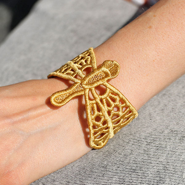 Gilded Wings Bracelet - Dragonfly (Lace) - Image 2