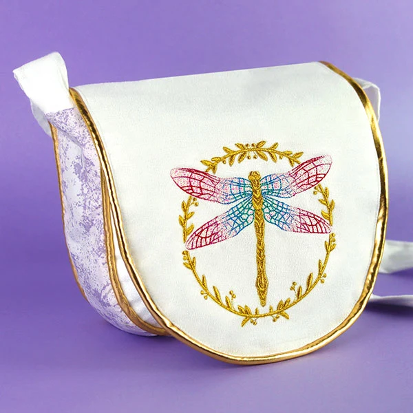 Laurels & Gold Dragonfly Circle - Image 11