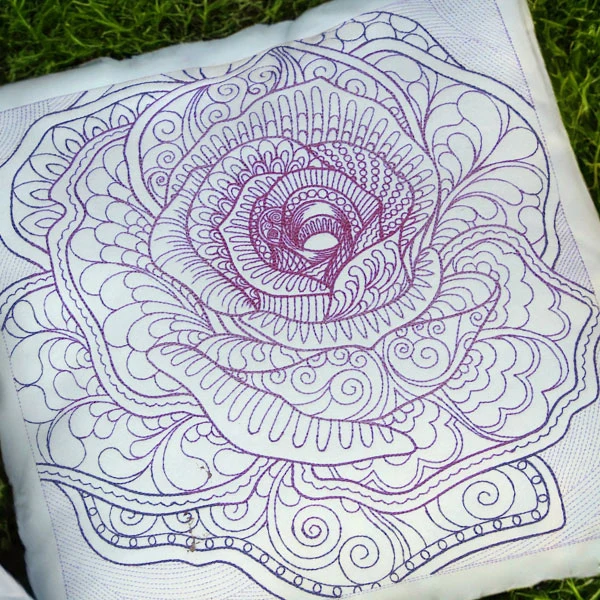 Macro Petal Square - Image 10