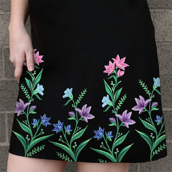 Mesmerizing Wildflowers - Medium - Image 4