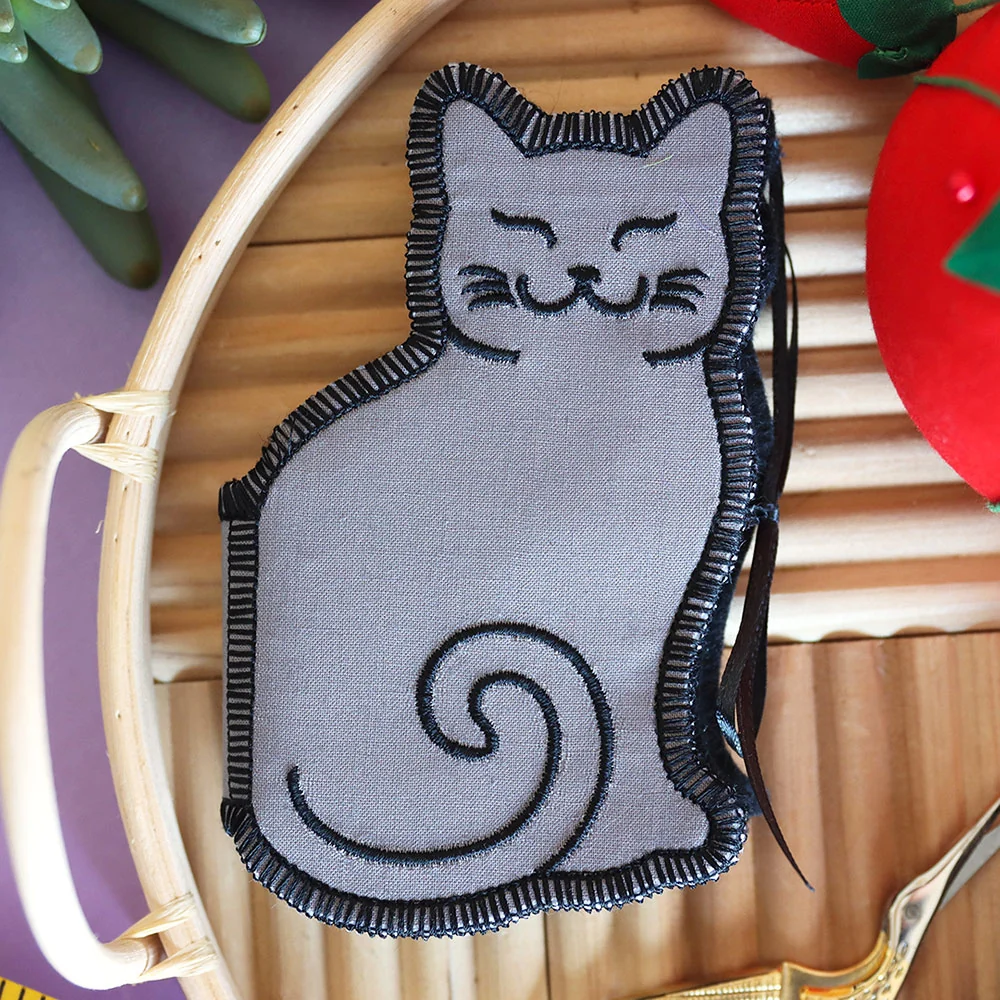 Midnight Cat Needle Book (In-the-Hoop) - Image 9