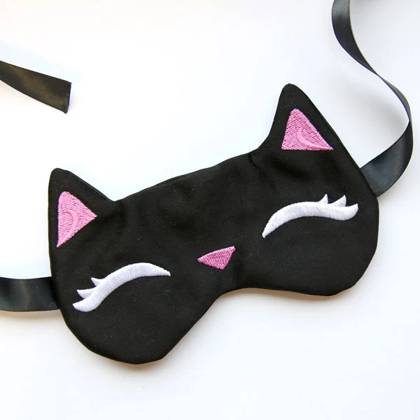 Sleepy Kitty Eye Mask (In the Hoop) - Image 2